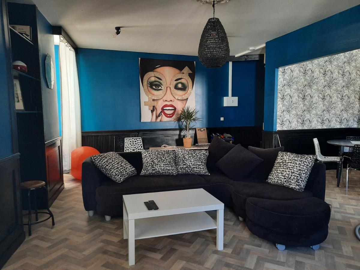 Duplex Place Du Marche Saint-Jean-dʼAngély エクステリア 写真